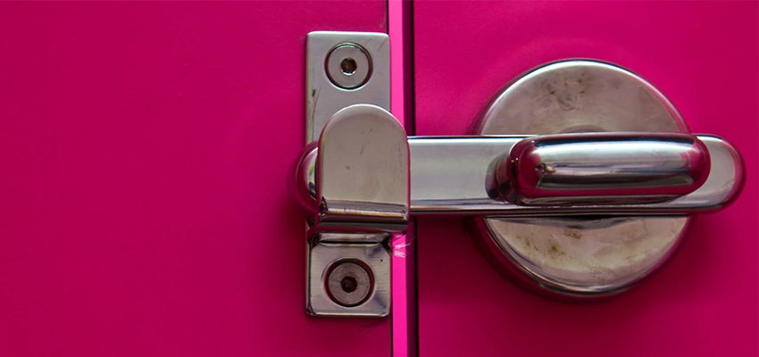 Childproof Gate Lock in Lafayette, California